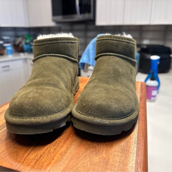 Bearpaws Olive Suede Ankle Boots - Picture 2 of 4